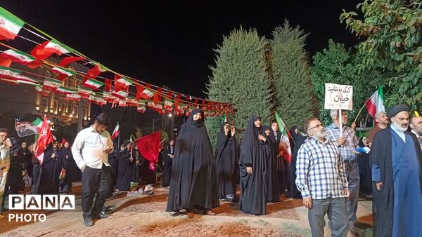 صد و هشتادو هفتمین حضور،در میدان ولیعصر الهیه 
