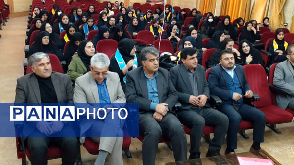 گردهمایی منتخبین شوراهای دانش‌آموزی بویراحمد در یاسوج