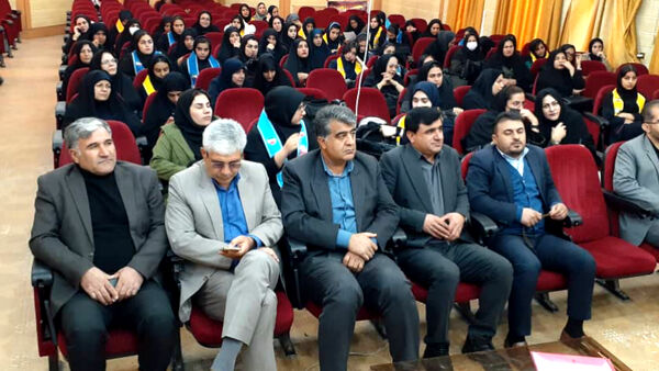 گردهمایی منتخبین شوراهای دانش‌آموزی بویراحمد در یاسوج