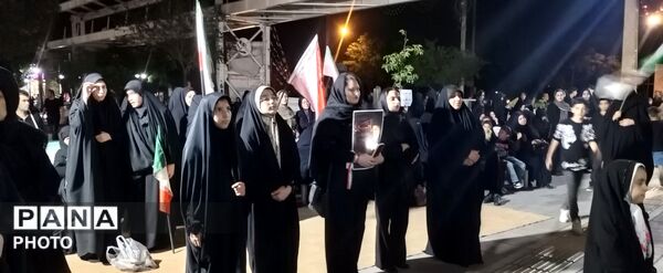 شب چهارم ماه محرم همزمان با اجتماعات شبانه مردم در مشهد