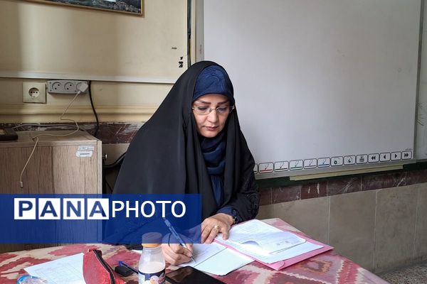  مسابقات قرآن و عترت دانش‌آموزی با حضور پرشور آینده‌سازان