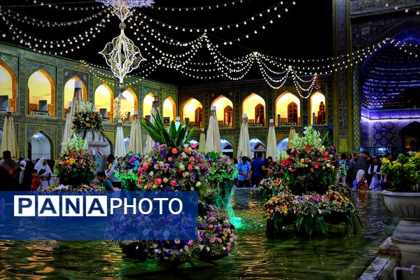 عید امامت در حرم امام رضا(ع)