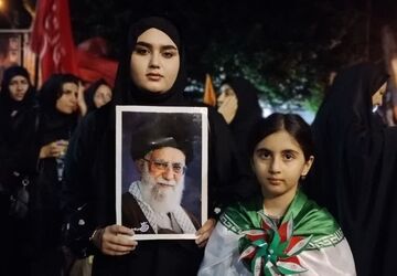 خروش بصیرت در قلب کوهدشت؛ حمایت قاطع مردم از راهبردهای ملی در شب ۱۲۳