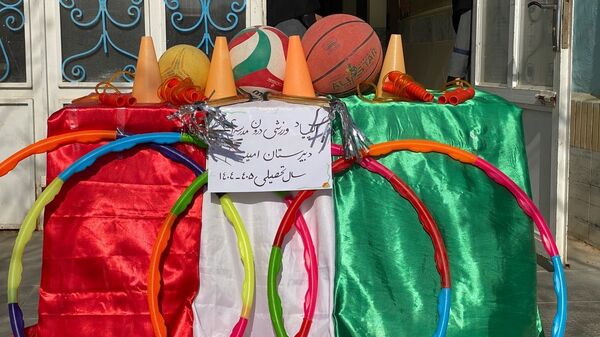 المپیاد ورزشی درون‌مدرسه‌ای در دبیرستان امید