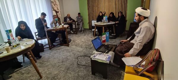نشست معاونین پرورشی متوسطه اول مدارس ناحیه ۳ مشهد