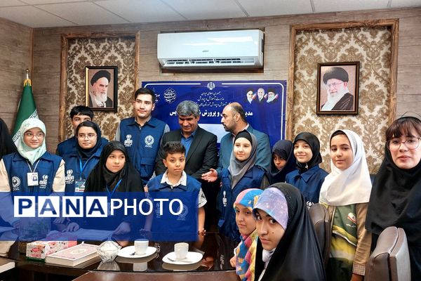 دیدار مسئولان اداره آموزش و پرورش پردیس با خبرنگاران پانا 