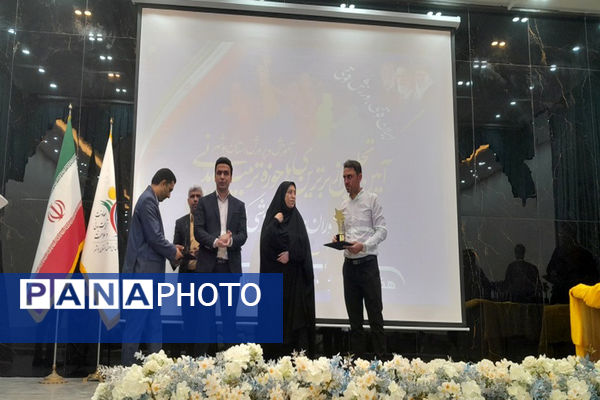 همایش تجلیل از برترین های حوزه تربیت بدنی و ورزش مدارس استان بوشهر (2)