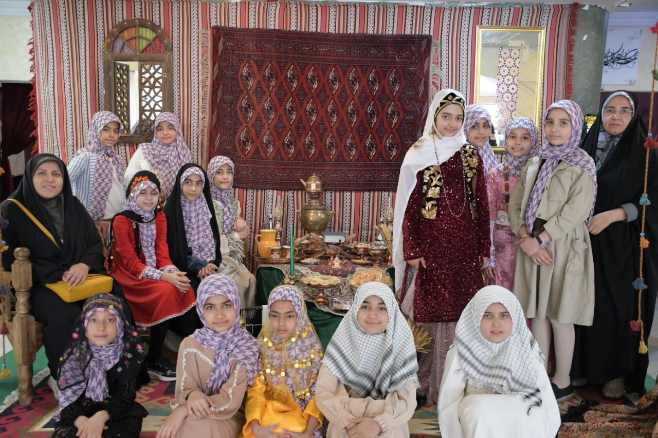 نقش بی‌بدیل مربیان تربیتی در شکوفایی نسل آینده در همایش منطقه ۵ تهران بازخوانی شد