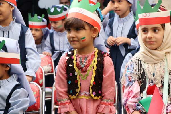 غنچه های بهارستانی آغاز سال تحصیلی را جشن گرفتند