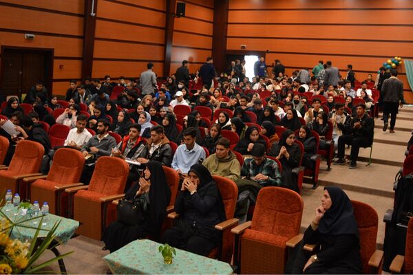 تجلیل از افتخارآفرینان کنکور