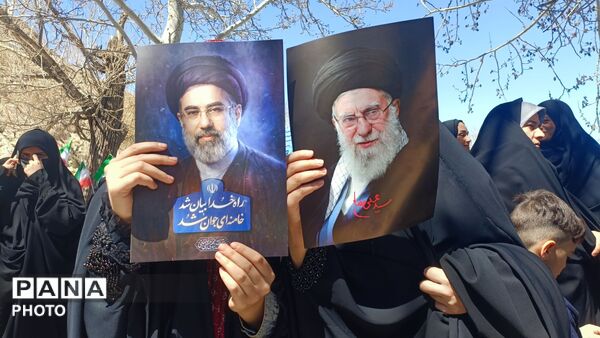 تجمع مردم ولایت مدار بن به مناسبت روز جمهوری اسلامی