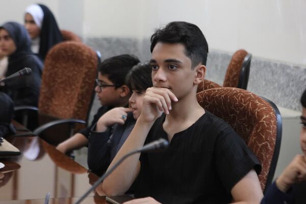 تجلیل از دانش‌آموز خبرنگاران پانا کاشان