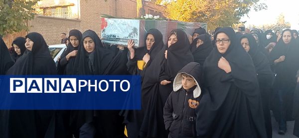 بدرقه شهدای گمنام در شهرستان کوهپایه 