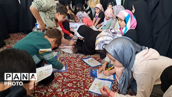 نماز جمعه ای با عطر رمضان در کاشمر 