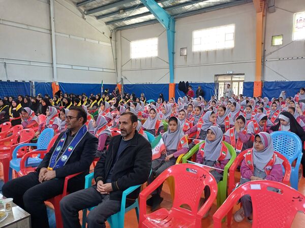 همایش یاوران انقلاب پیشگامان مقاومت در شهرستان جاجرم 