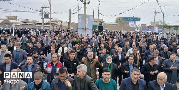 جلوه‌هایی از برگزاری نماز عید سعید فطر در شهر جعفریه قم