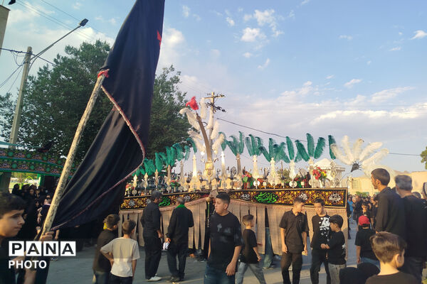 اجتماع عزاداران عاشورای حسینی در صغاد