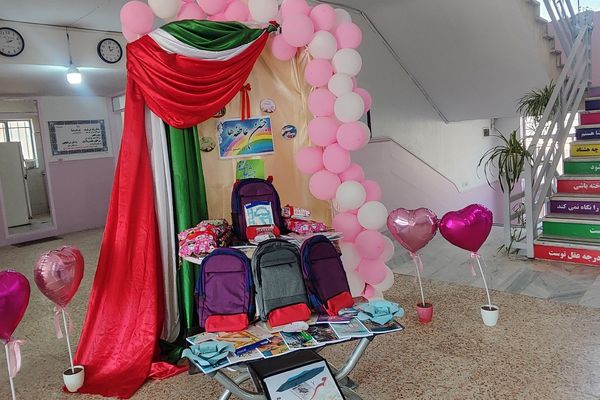 برگزاری جشن عاطفه‌ها در متوسطه مهدیه فاز۲ اندیشه شهریار