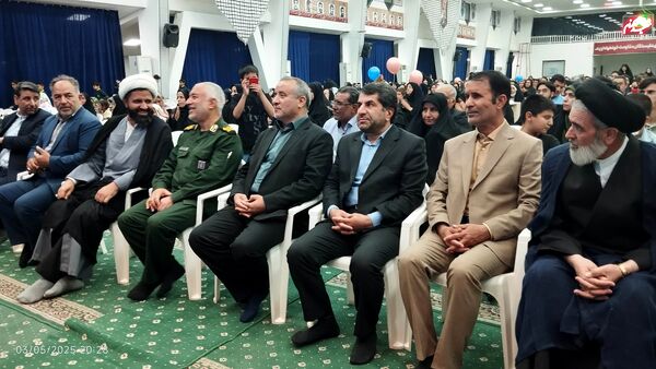 مراسم بزرگداشت مقام معلم در حسینیه جماران
