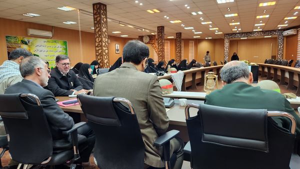 نشست بسیج فرهنگیان آموزش‌ و پرورش ناحیه ۲ مشهد 