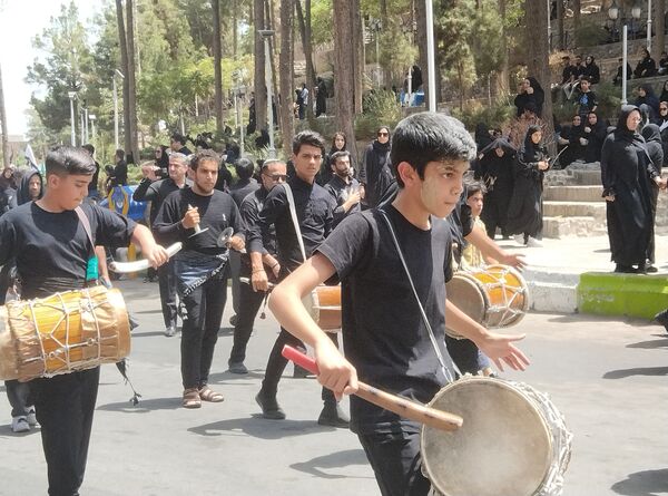  آیین خیمه سوزان روز عاشورا در بیرجند 