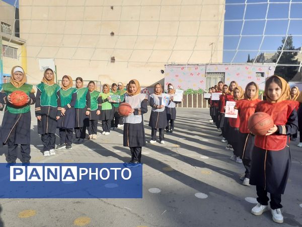 مسابقات ورزشی در دبیرستان عطیه ۲ شهرستان ملارد