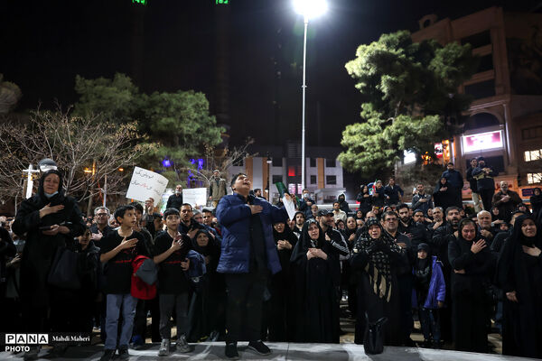 مراسم عزاداری در سوگ رهبر شهید انقلاب