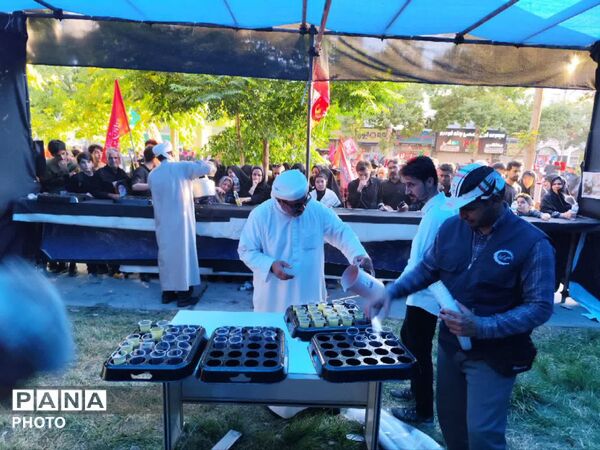 ایران متحد؛ شکوه حضور علمای اهل‌ سنت در بدرقه رهبر شهید