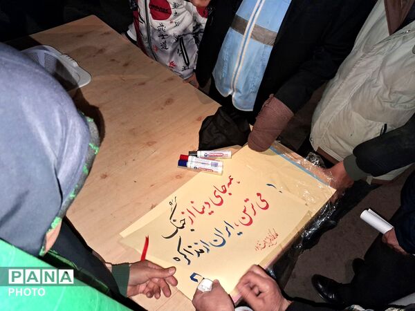  خدمات رسانی موکب ها در بلوار فضل نیشابور