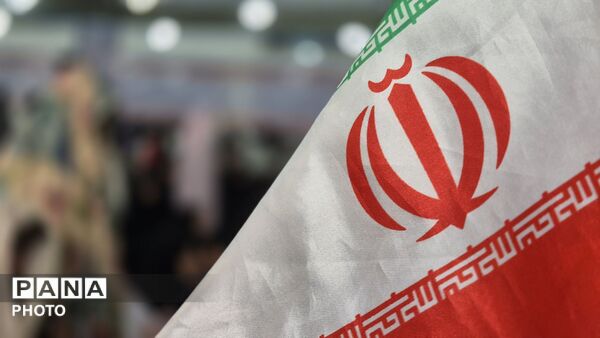اقامه نماز جمعه و راهپیمایی باشکوه در فارسان 
