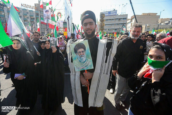  چهلمین روز شهادت رهبر شهید انقلاب اسلامی - تهران/2