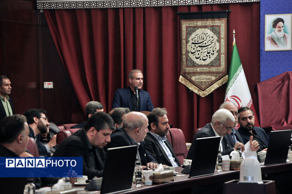 آیین افتتاح مرکز تسهیل تأمین مالی تولید و رونمایی از سامانه جامع تسهیلات اشتغال‌زایی کشور