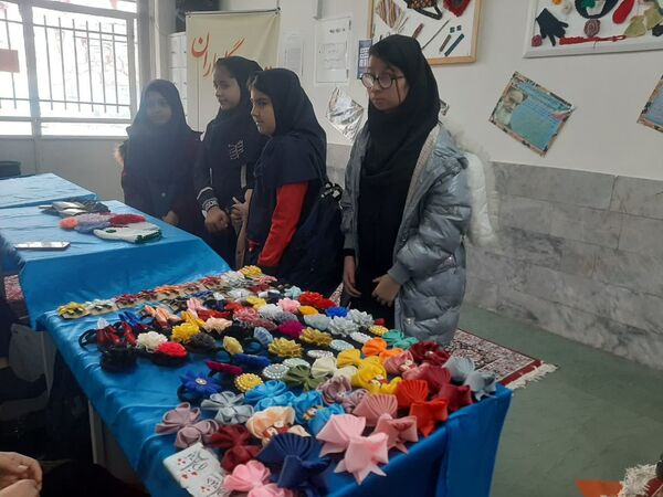 برپایی بازارچه مشاغل خانگی در کانون امید انقلاب