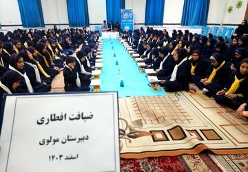 برگزاری محفل انس با قرآن در دبیرستان مولوی شهرکرد