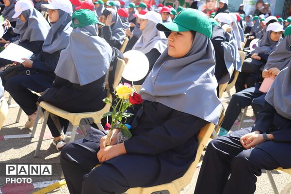 جشن جوانه‌ها و آغاز دوره متوسطه اول در مدارس تبریز