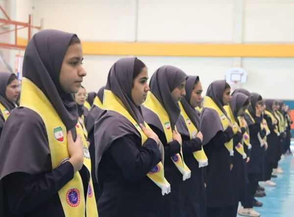 آیین استانی نواختن زنگ انقلاب استان خراسان رضوی در ناحیه ۵ مشهد