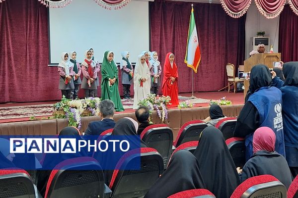 جشنواره دانش‌آموزی سرود در هنرستان سعادت پردیس 