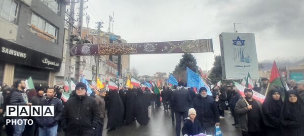 اجتماع بزرگ مردم کرج در راهپیمایی روز قدس
