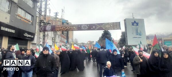 اجتماع بزرگ مردم کرج در راهپیمایی روز قدس