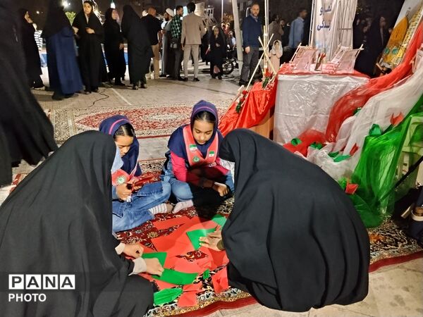 نماز جماعت بزرگ دانش‌آموزان مشهدی همزمان با اجلاس سراسری نماز 