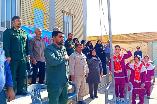 جشن شکوفه‌ها ویژه دانش‌آموزان پایه اول در دبستان حدیث شهرستان باشت