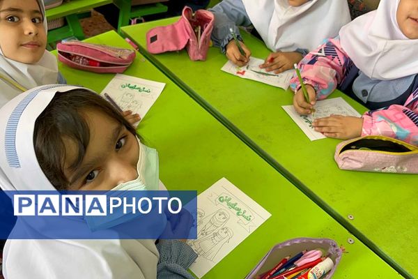 یادواره شهدا در آموزشگاه شاهد فرهنگ پیشوا