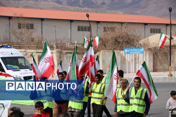 انقلاب را نسل جدید ادامه می دهند