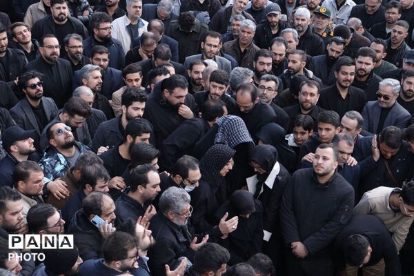 تشییع پیکر بسیجی آسمانی «امیر وجیهی‌نیا»