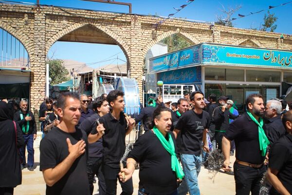 عزاداری رحلت پیامبر(ص) و شهادت امام حسن(ع) در صحن آستان مقدس سلطانعلی(ع) مشهداردهال کاشان