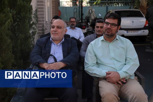 صبحگاه مشترک بسیج فرهنگیان اداره‌‌کل آموزش و پرورش شهر تهران 