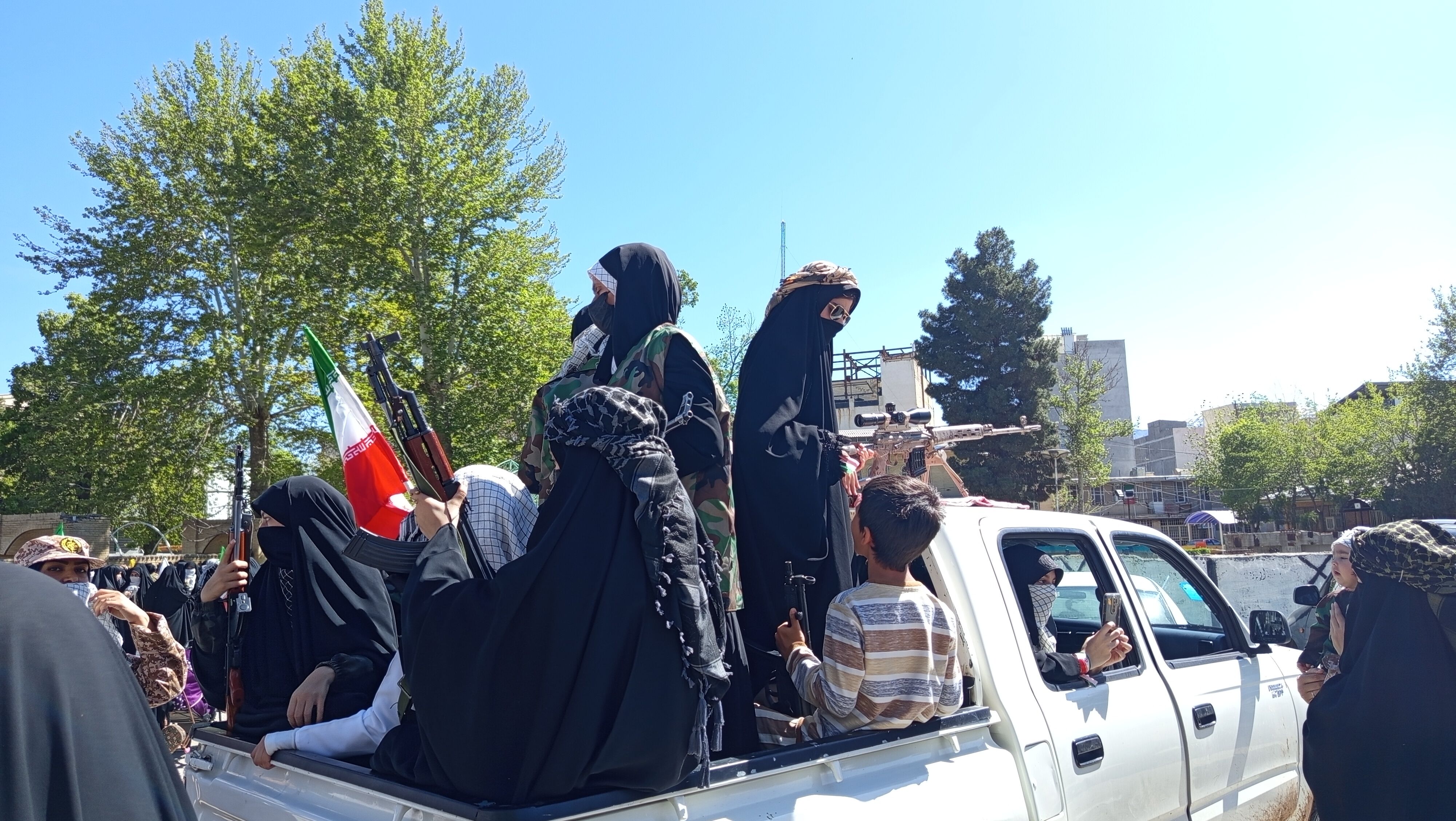 شیر دختران ایران ، جانفدایان ایران
