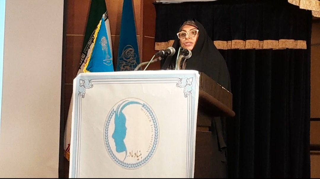 مادران ستون ثبات اجتماعی و قهرمانان صلح پایدار هستند