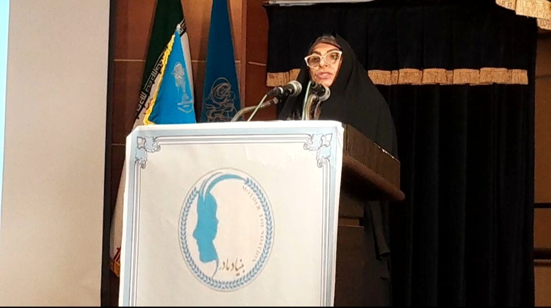 مادران ستون ثبات اجتماعی و قهرمانان صلح پایدار هستند