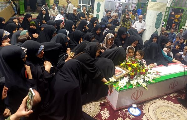 مراسم وداع با پیکر شهید مدافع وطن در شهرستان کوهپایه 
